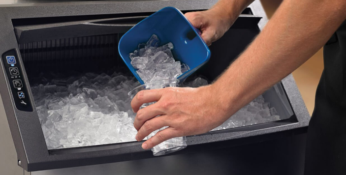 Diferentes Tipos de Máquinas de Gelo: Qual é a Melhor para Sua Necessidade?